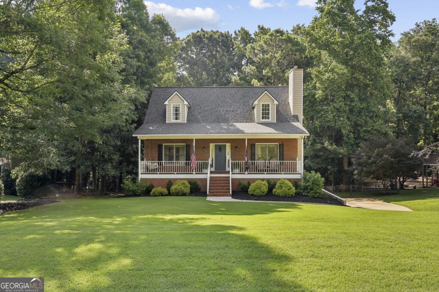 2055 Ivy Lane Property Photo 1