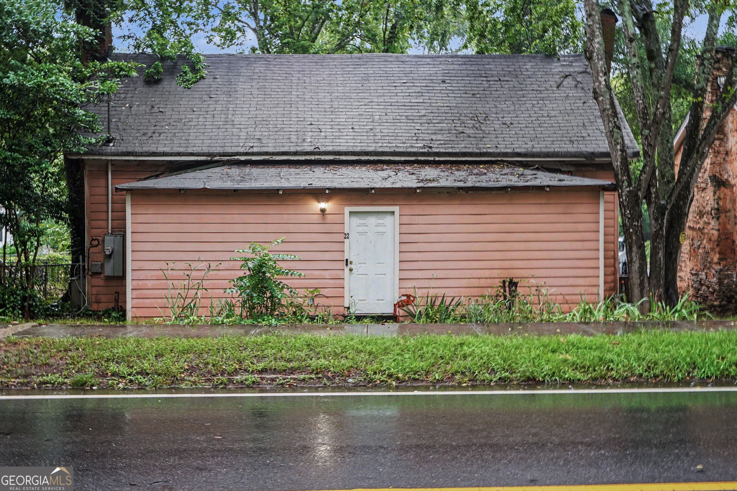 22 S Broad Street Property Photo 1