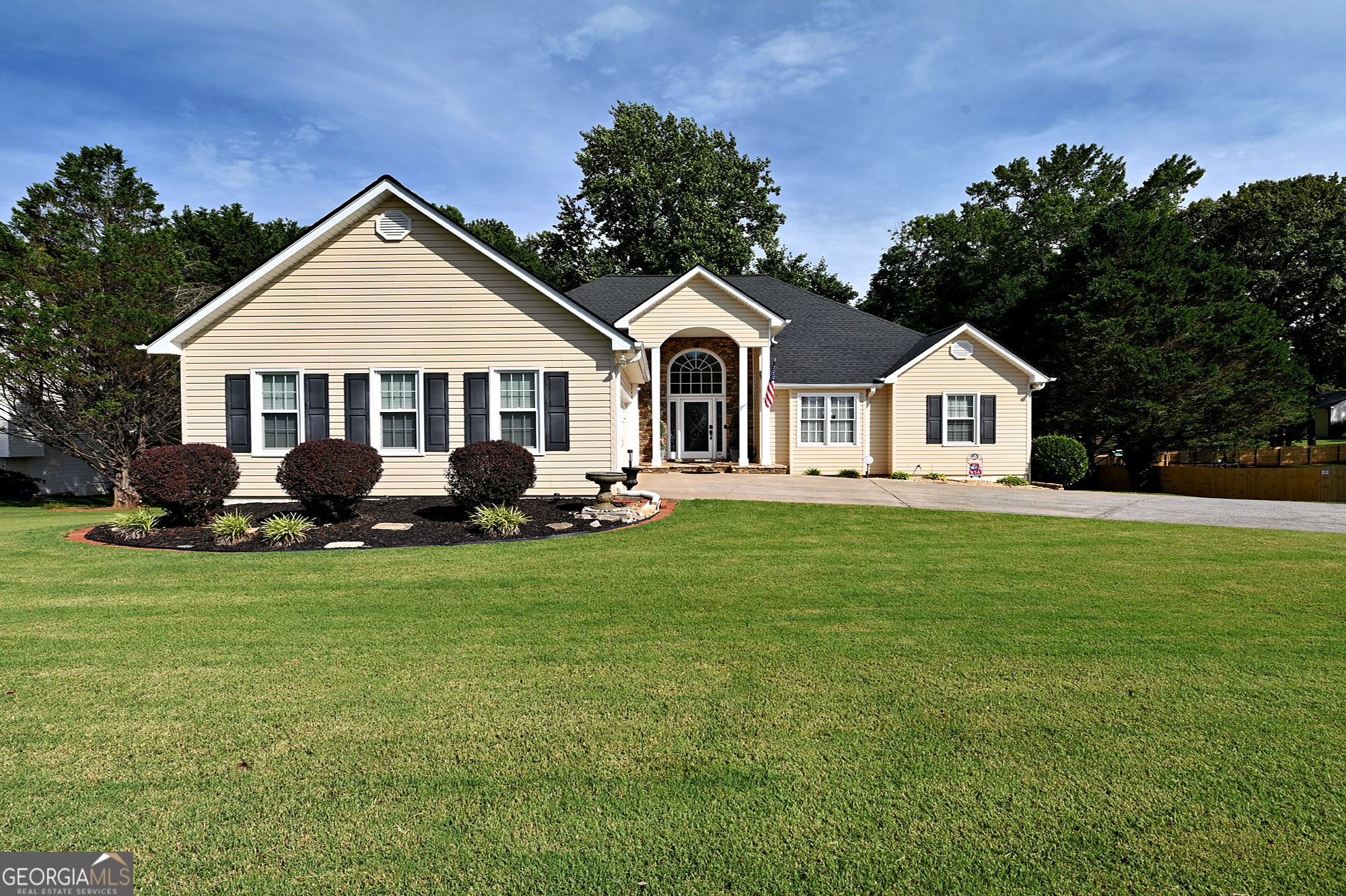 4010 Churchill Downs Drive Property Photo 2