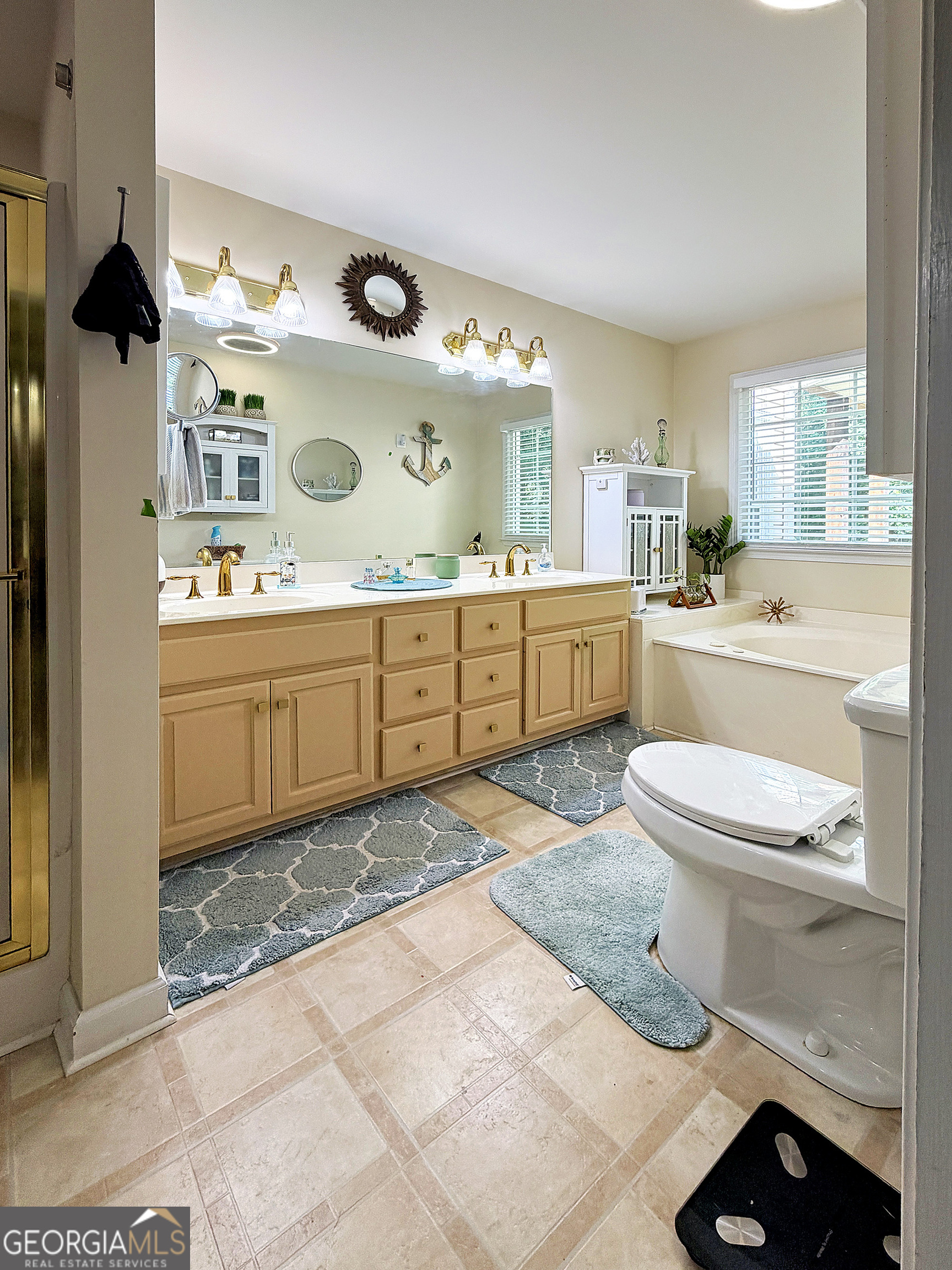 4010 Churchill Downs Drive Property Photo 29