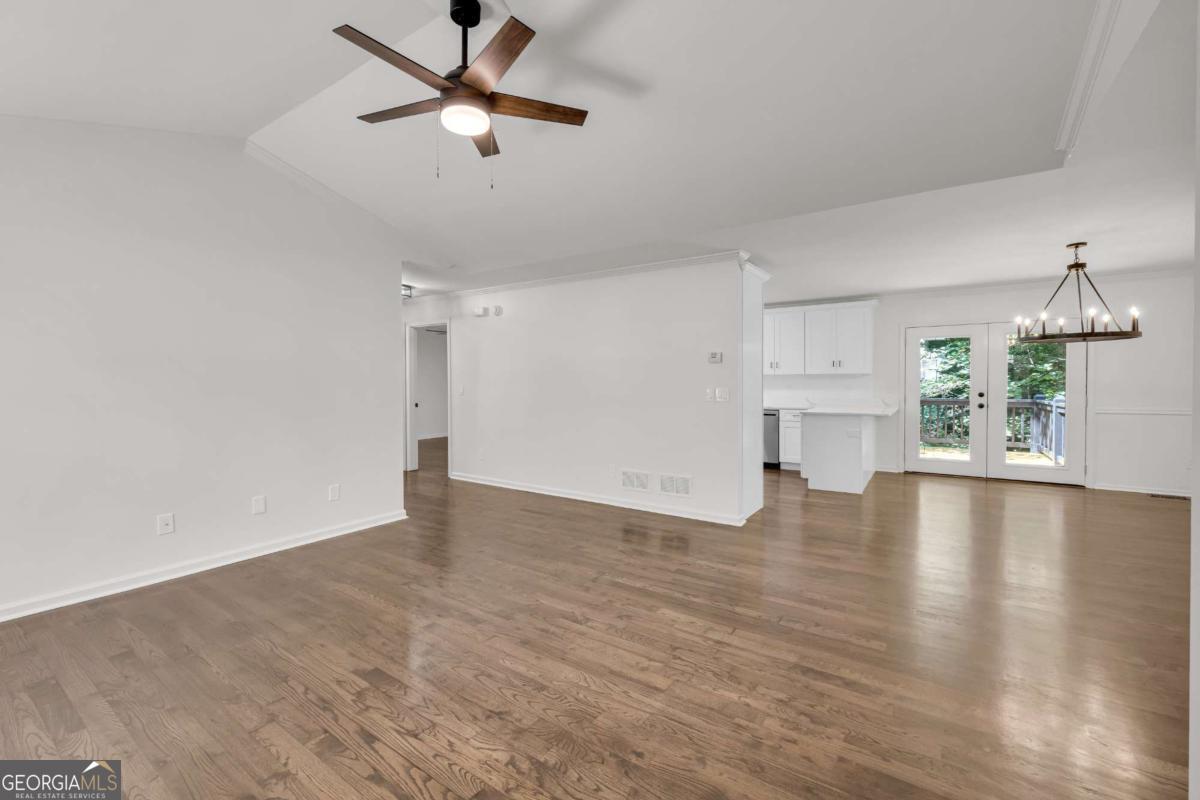 2941 Lake Hollow Road Property Photo 7
