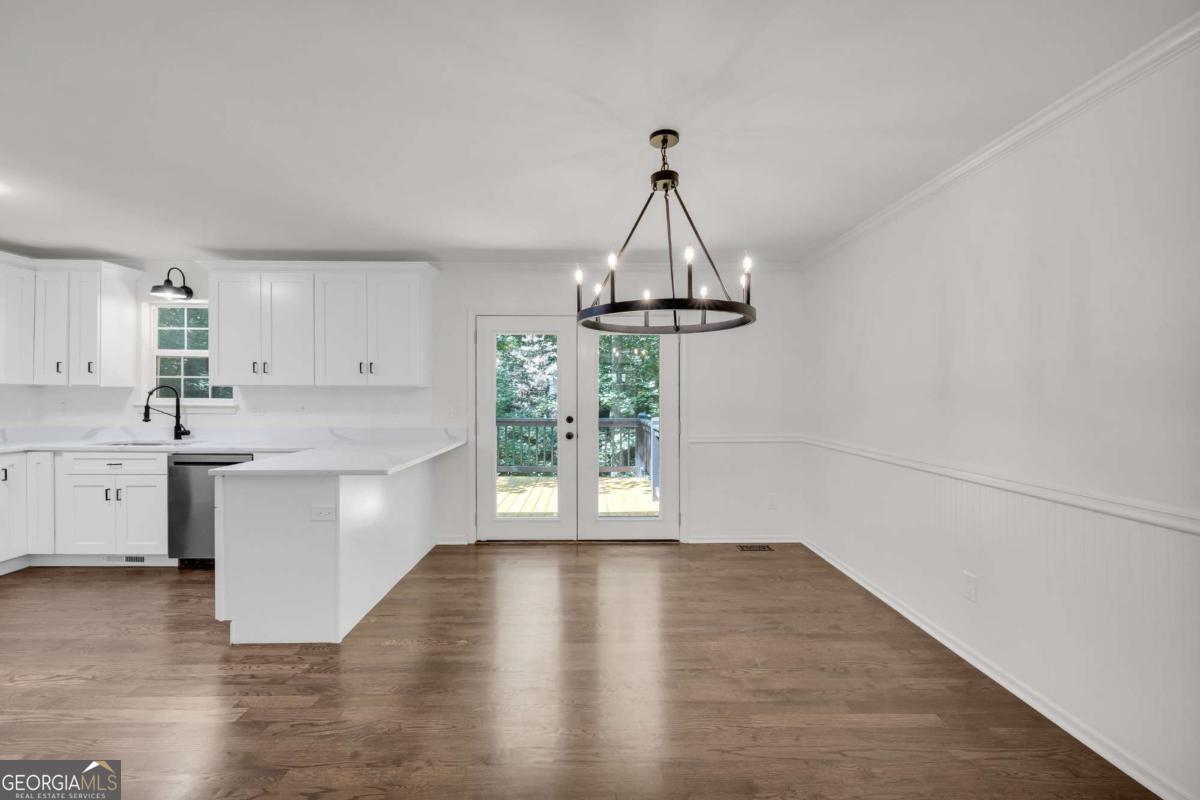 2941 Lake Hollow Road Property Photo 11