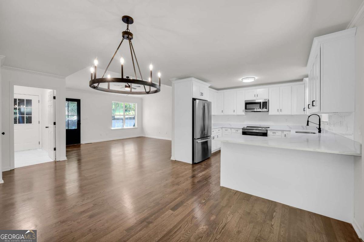 2941 Lake Hollow Road Property Photo 12