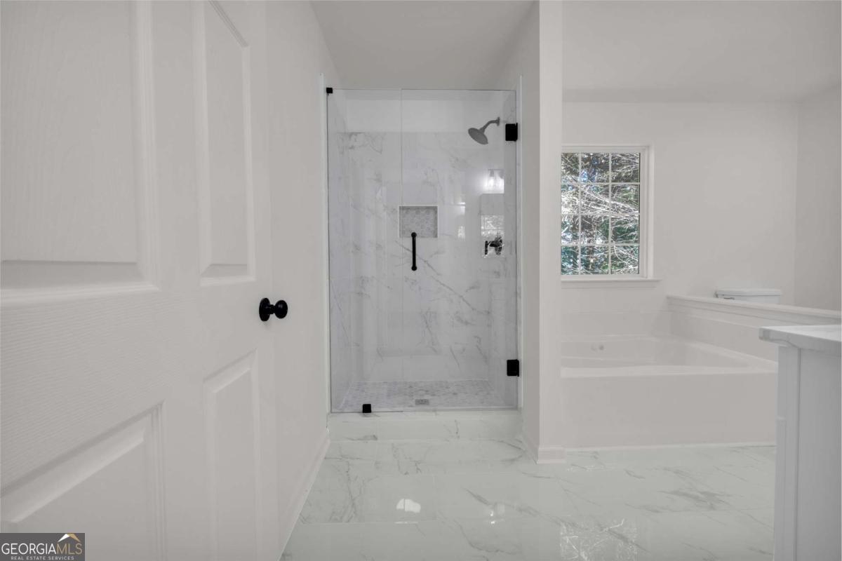 2941 Lake Hollow Road Property Photo 27