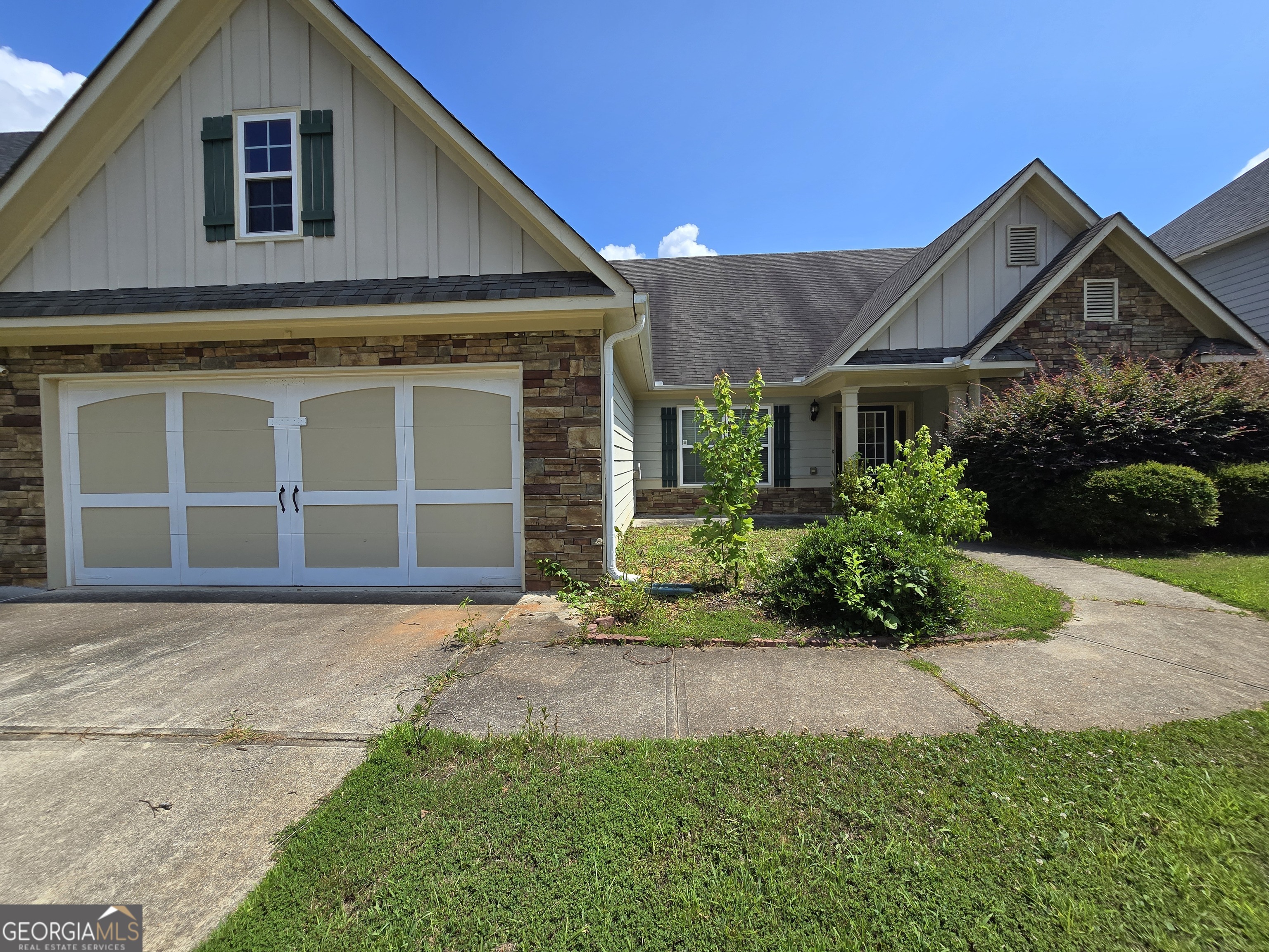 3464 Pinegate Trail Property Photo 2