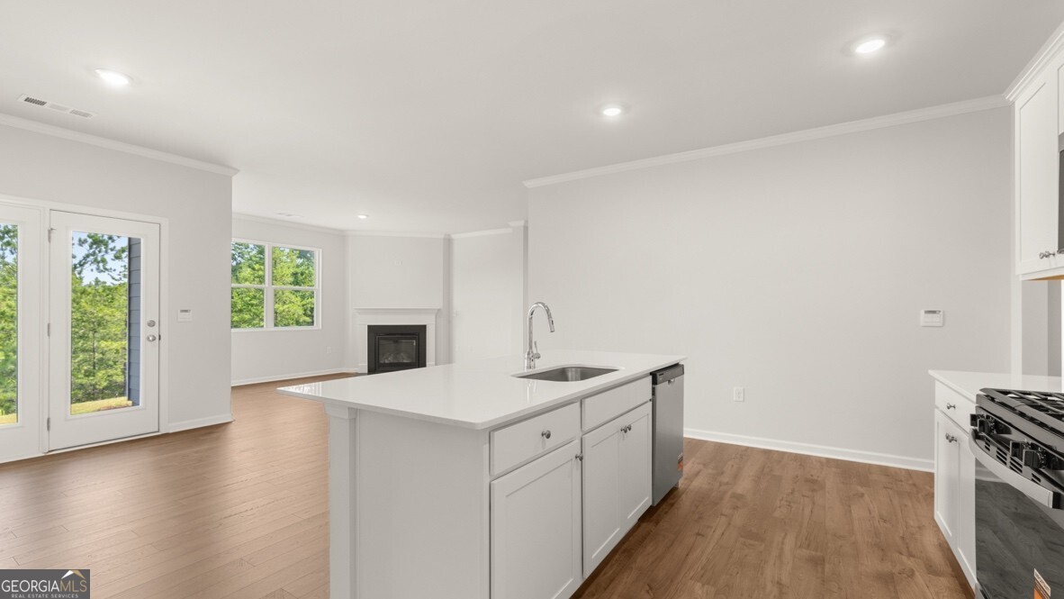 4092 Peregrine Way Property Photo 13
