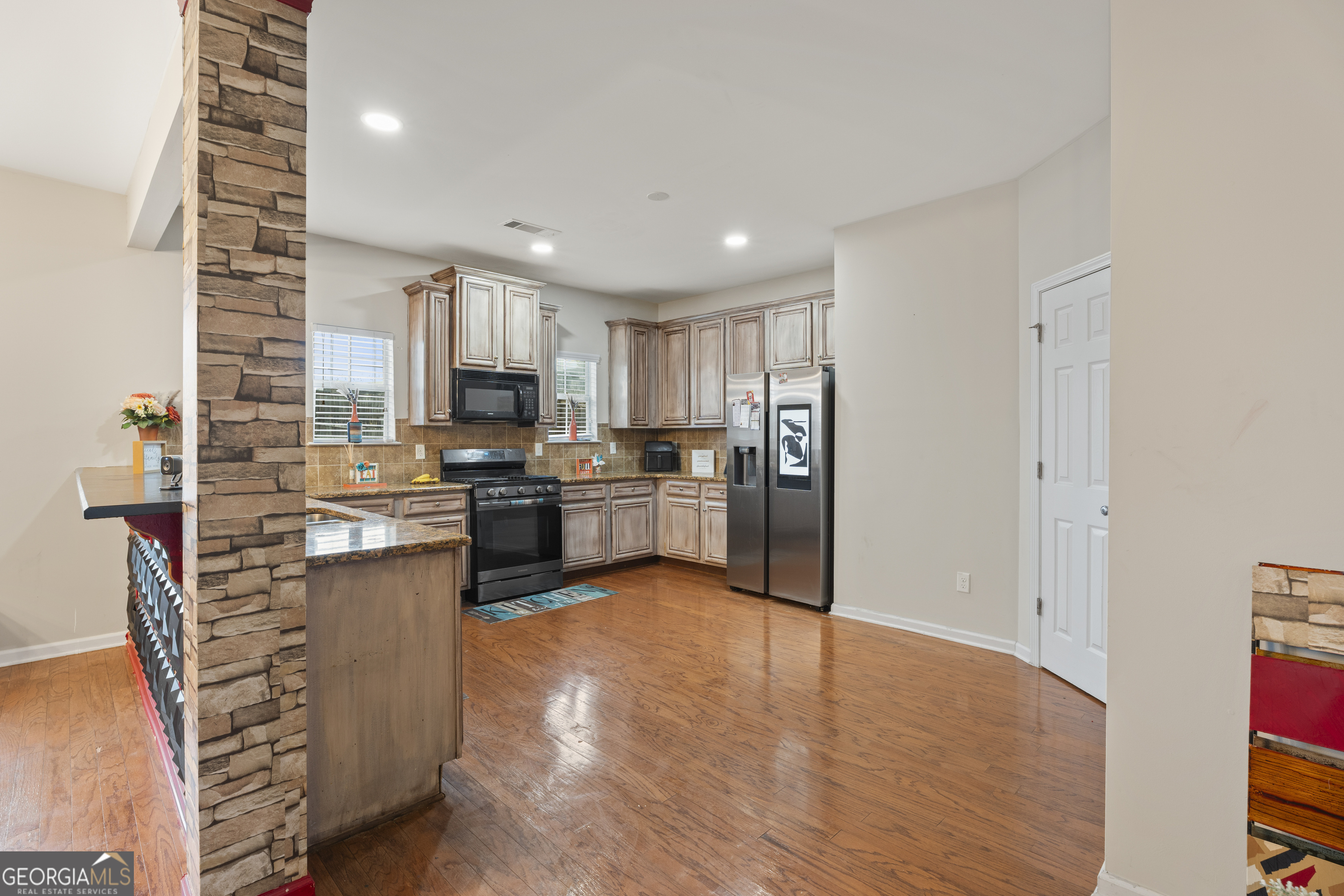 2365 Cornell Circle Property Photo 10