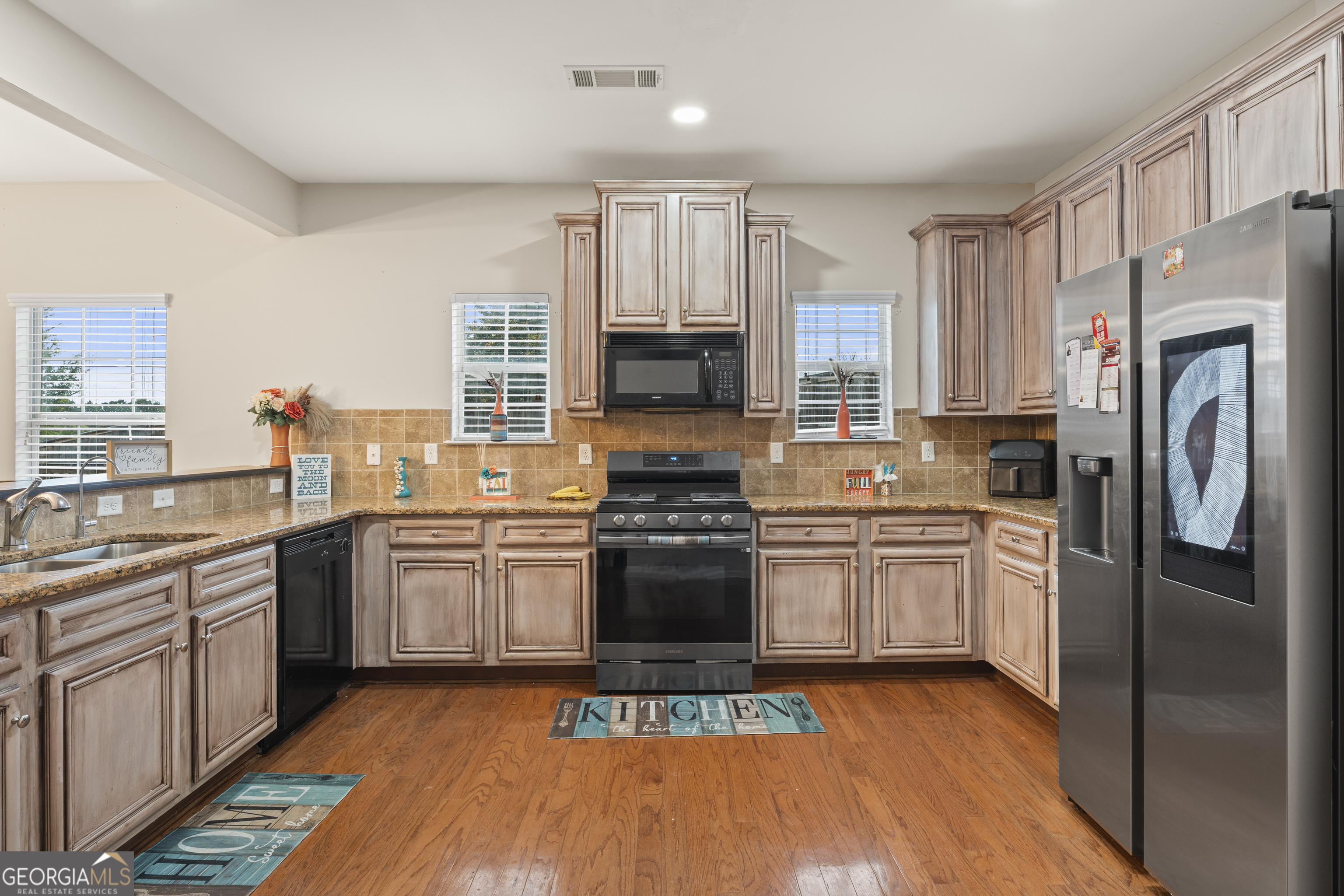 2365 Cornell Circle Property Photo 11