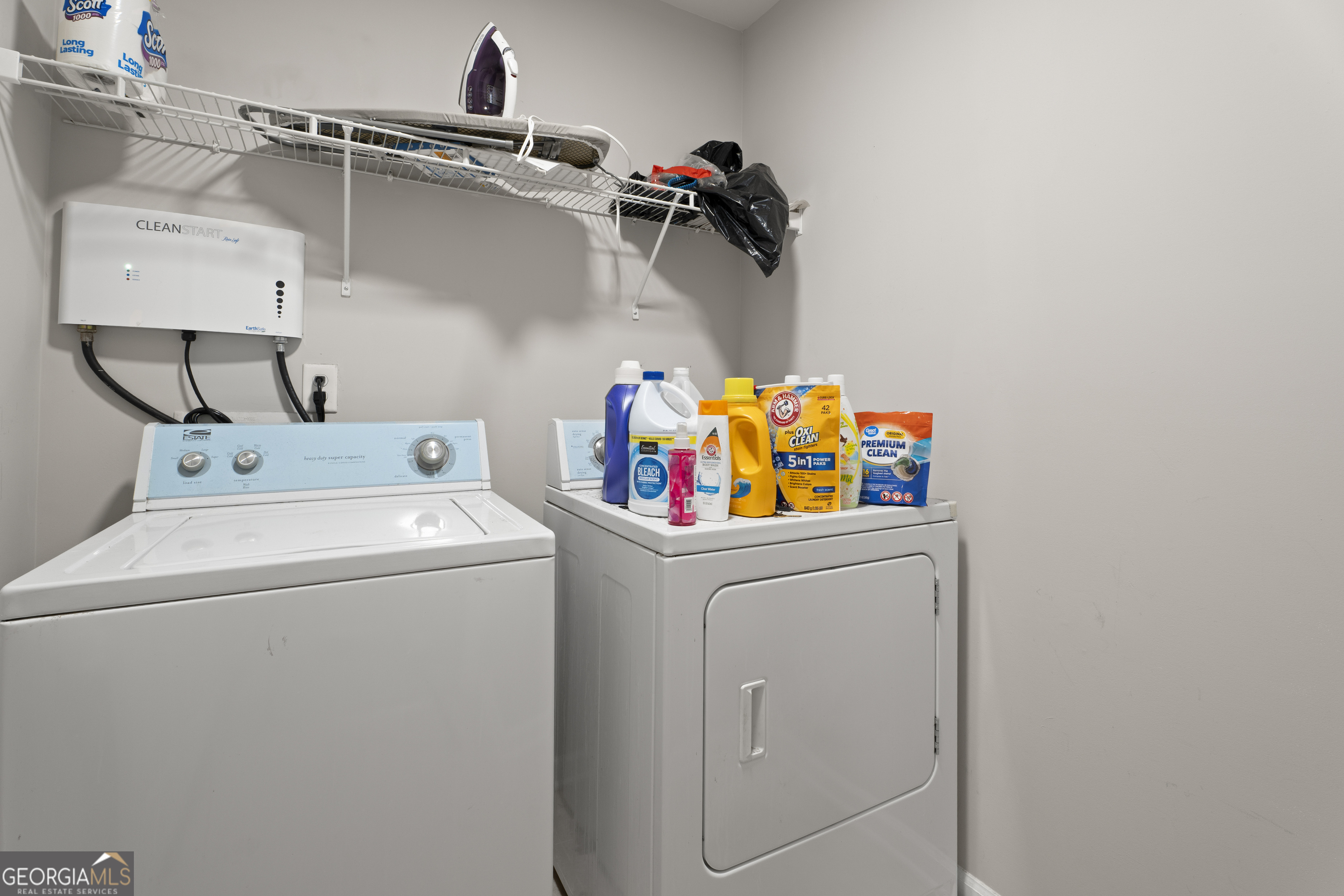 2365 Cornell Circle Property Photo 45