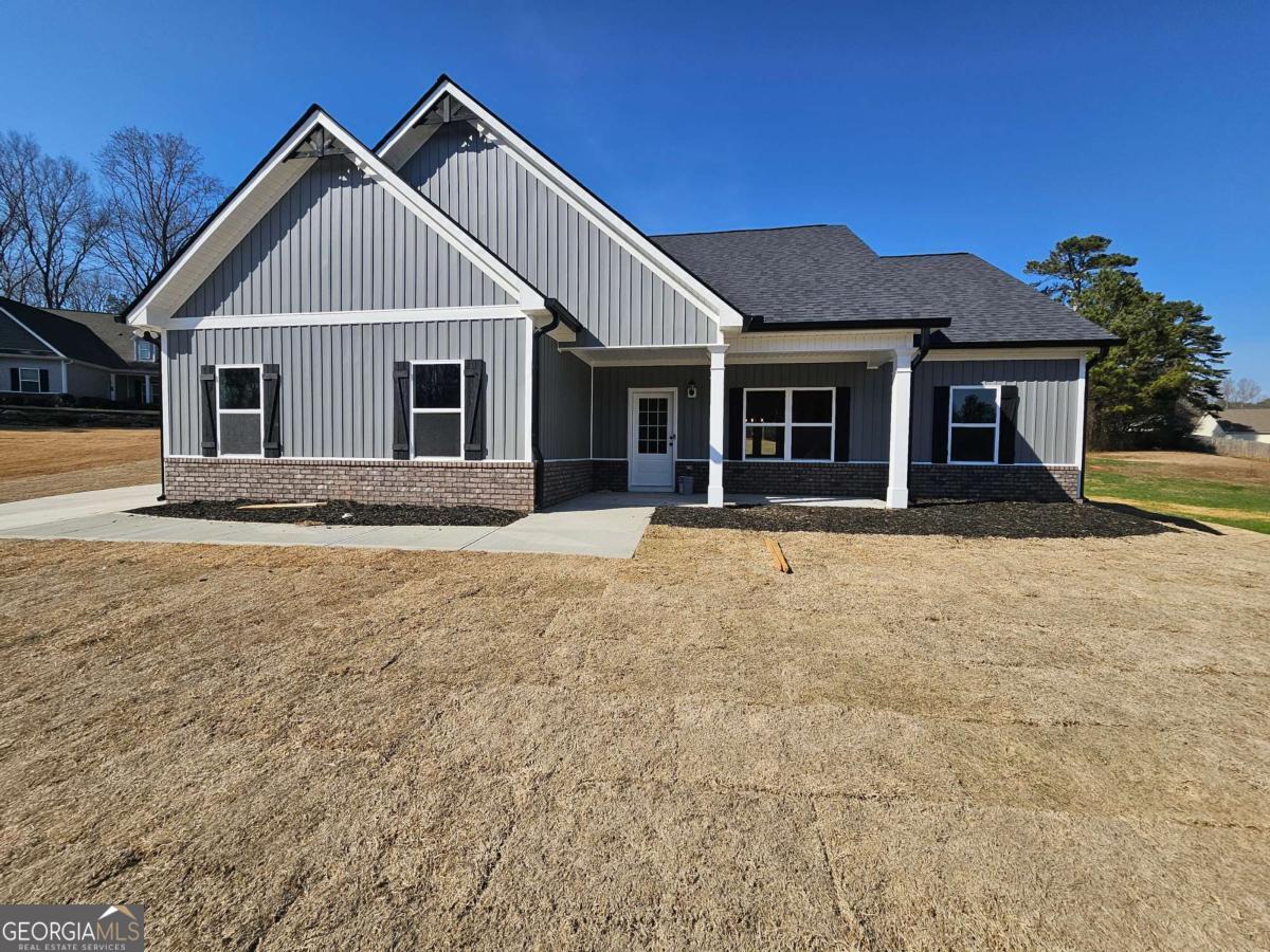 2205 Shady Grove Road Property Photo 1