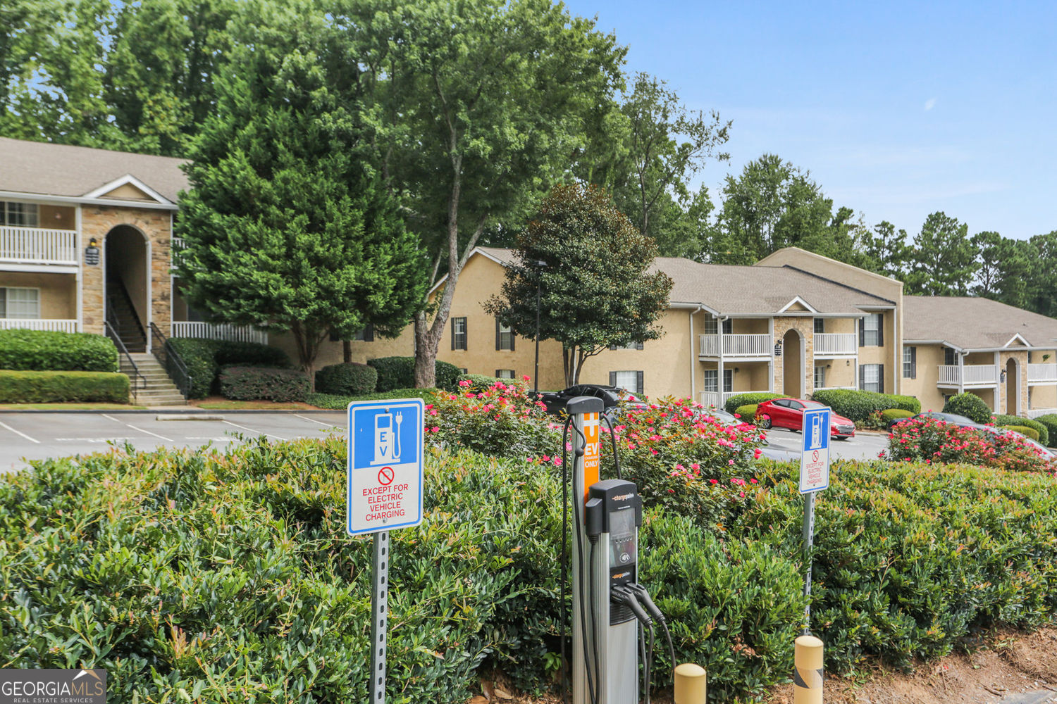 3140 Seven Pines Court # 102 Property Photo 21