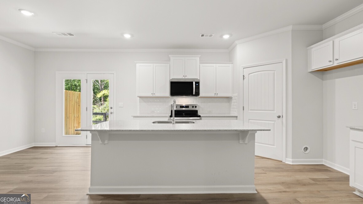 4211 Merlin Pass Property Photo 6