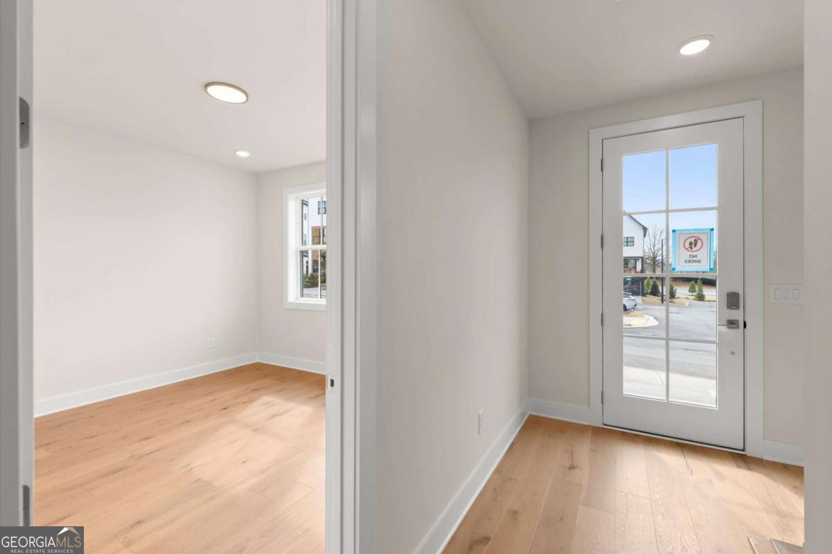443 Mezzo Lane # 94 Property Photo 6
