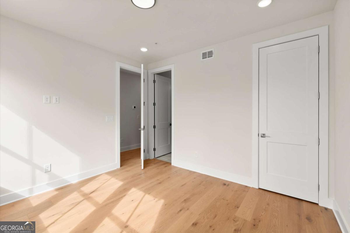 443 Mezzo Lane # 94 Property Photo 8