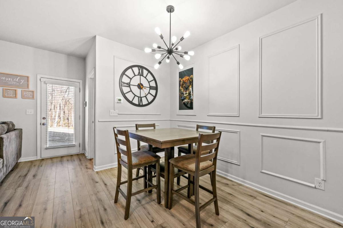 7492 Knoll Hollow Road Property Photo 12