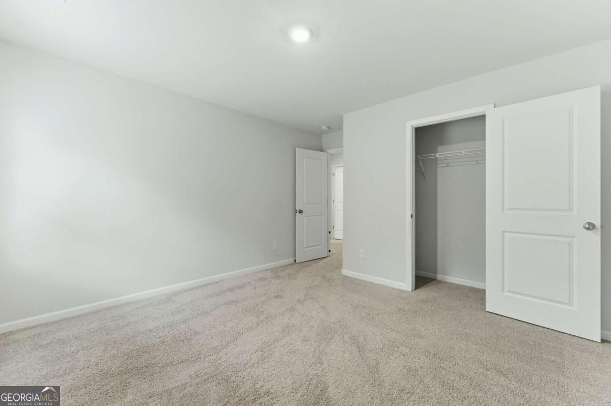 7492 Knoll Hollow Road Property Photo 21