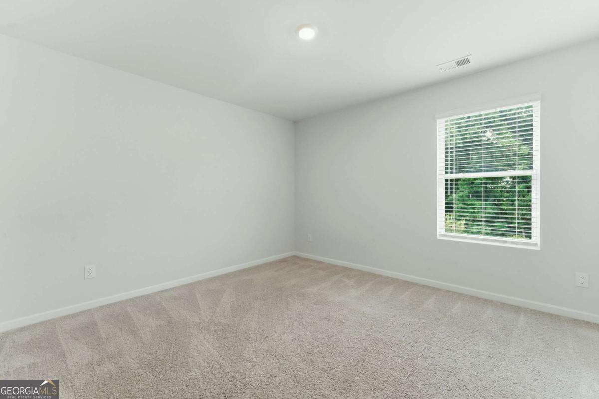 7492 Knoll Hollow Road Property Photo 22