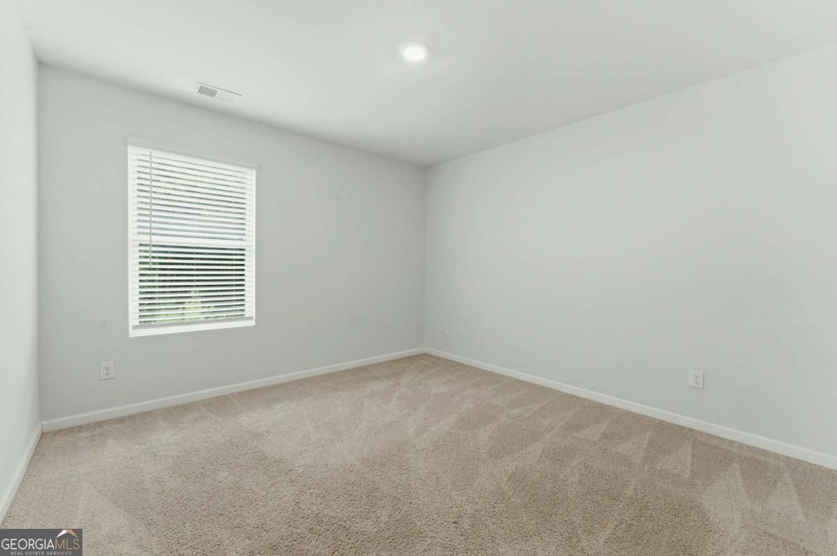 7492 Knoll Hollow Road Property Photo 23