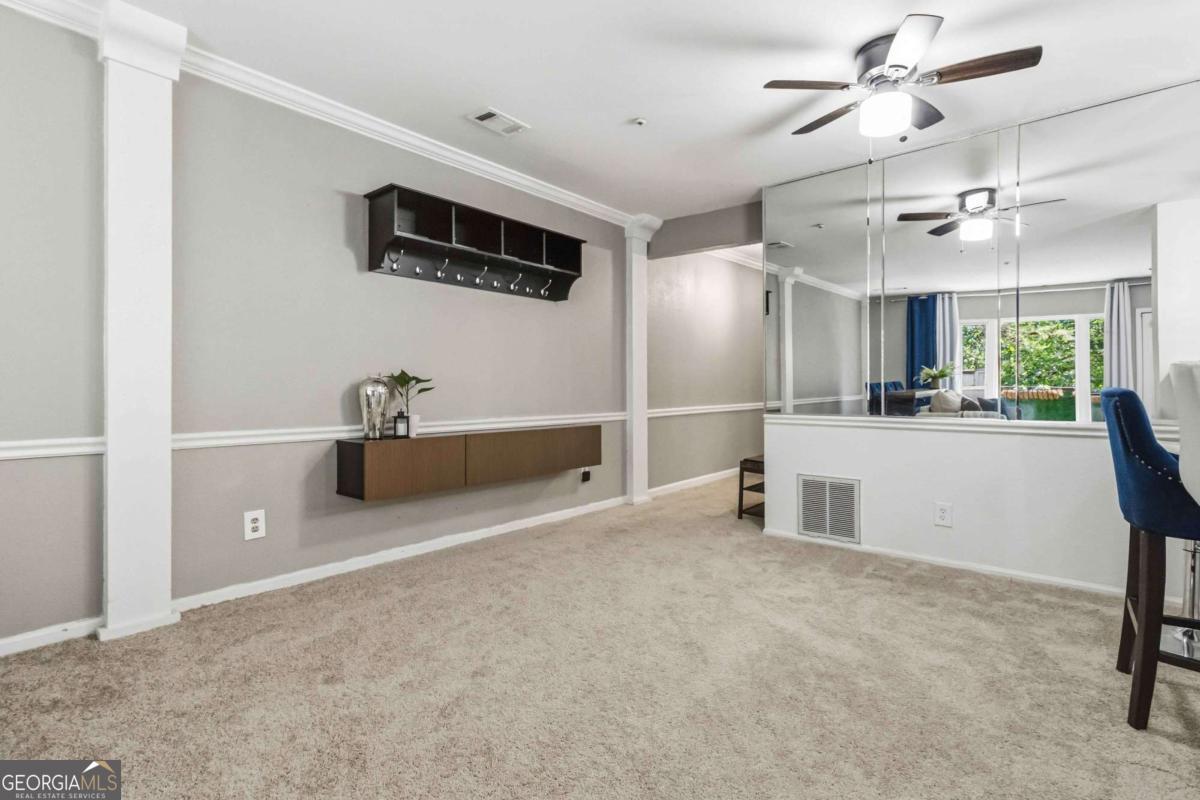 485 Sherman Way Property Photo 11