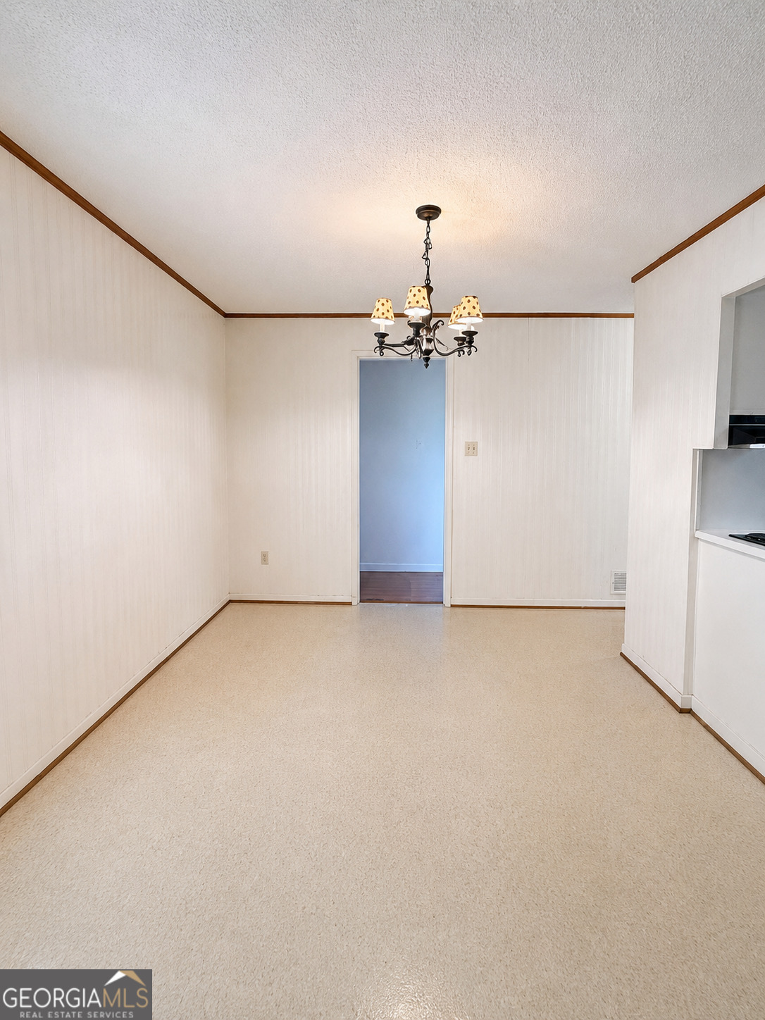 3543 Meadowview Court Property Photo 6
