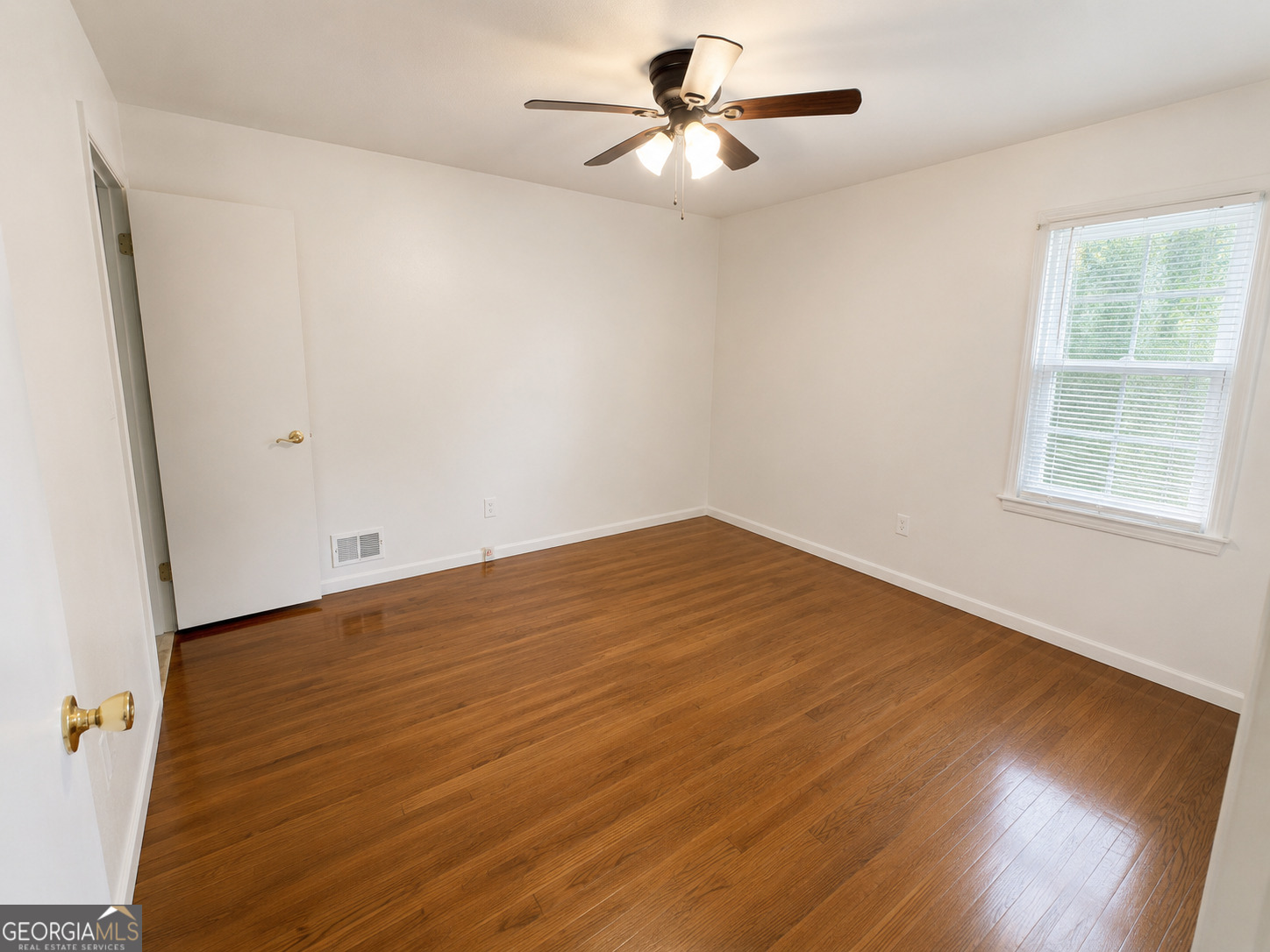 3543 Meadowview Court Property Photo 10