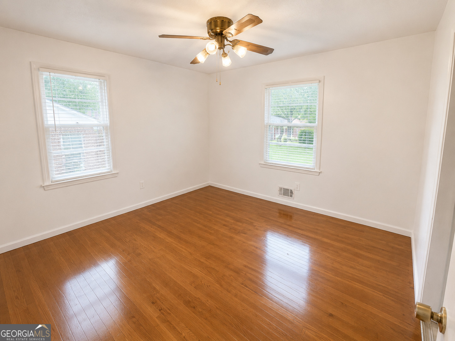 3543 Meadowview Court Property Photo 12