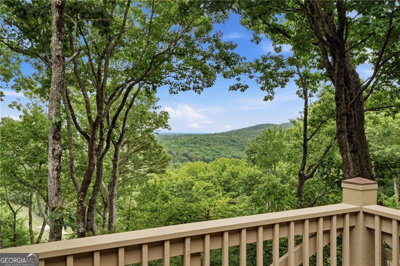 861 Summit Drive Property Photo 39