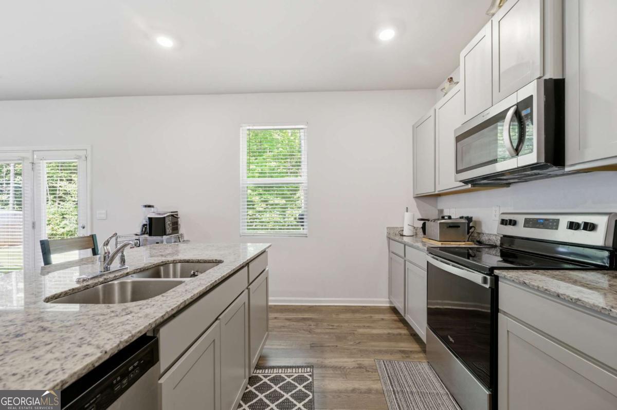 5387 Coldstream Drive Property Photo 10