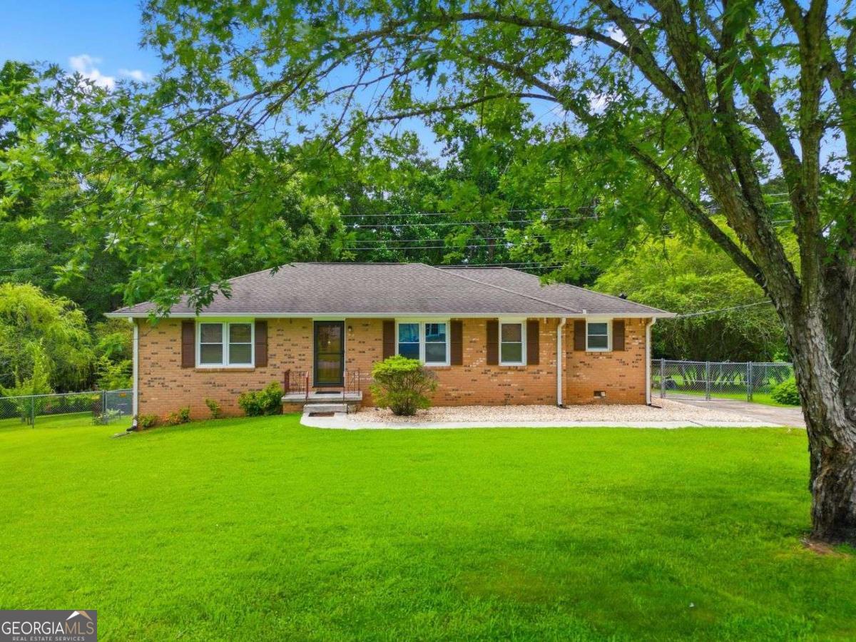 3283 Meadowview Lane Sw Property Photo 1