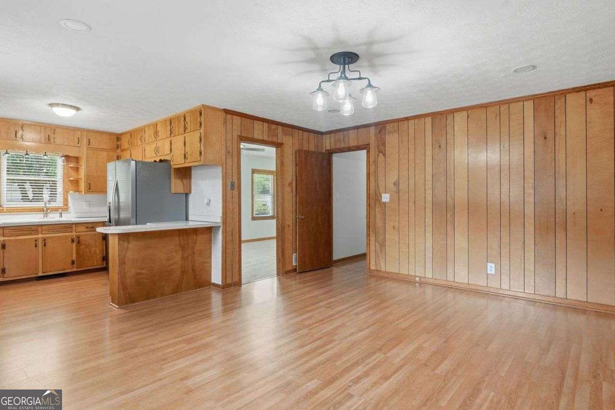 3283 Meadowview Lane Sw Property Photo 10