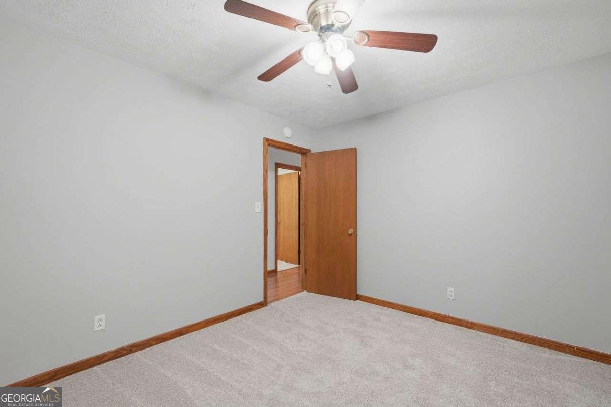 3283 Meadowview Lane Sw Property Photo 23