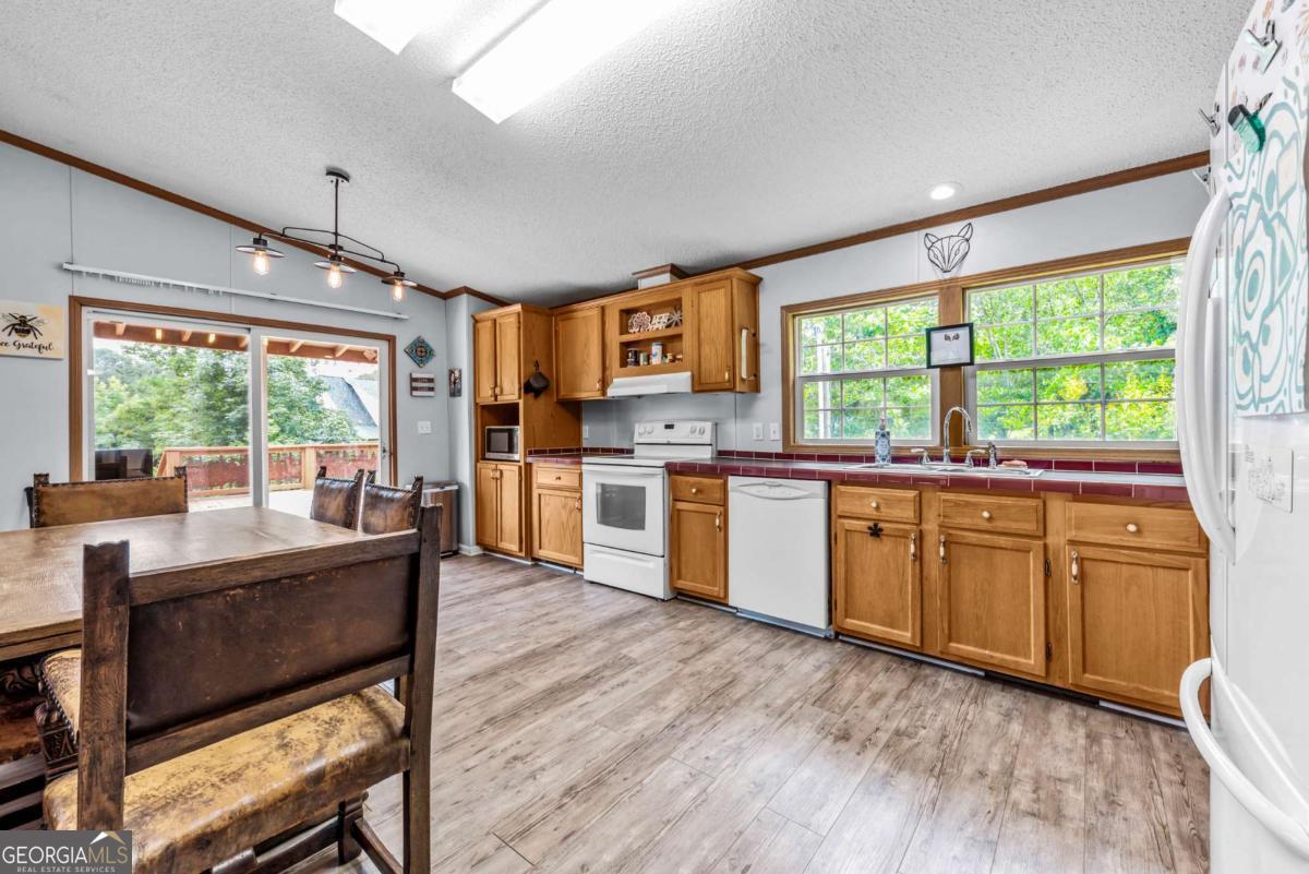 324 Cold Branch Road Property Photo 4