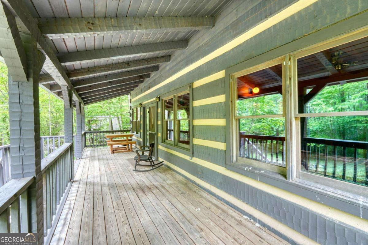 180 Dream Catcher Cove Property Photo 16