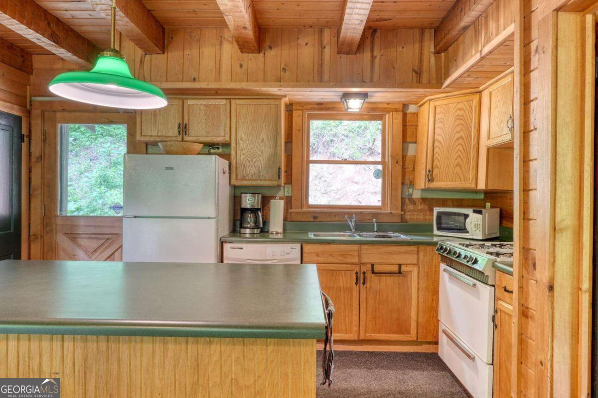 180 Dream Catcher Cove Property Photo 25