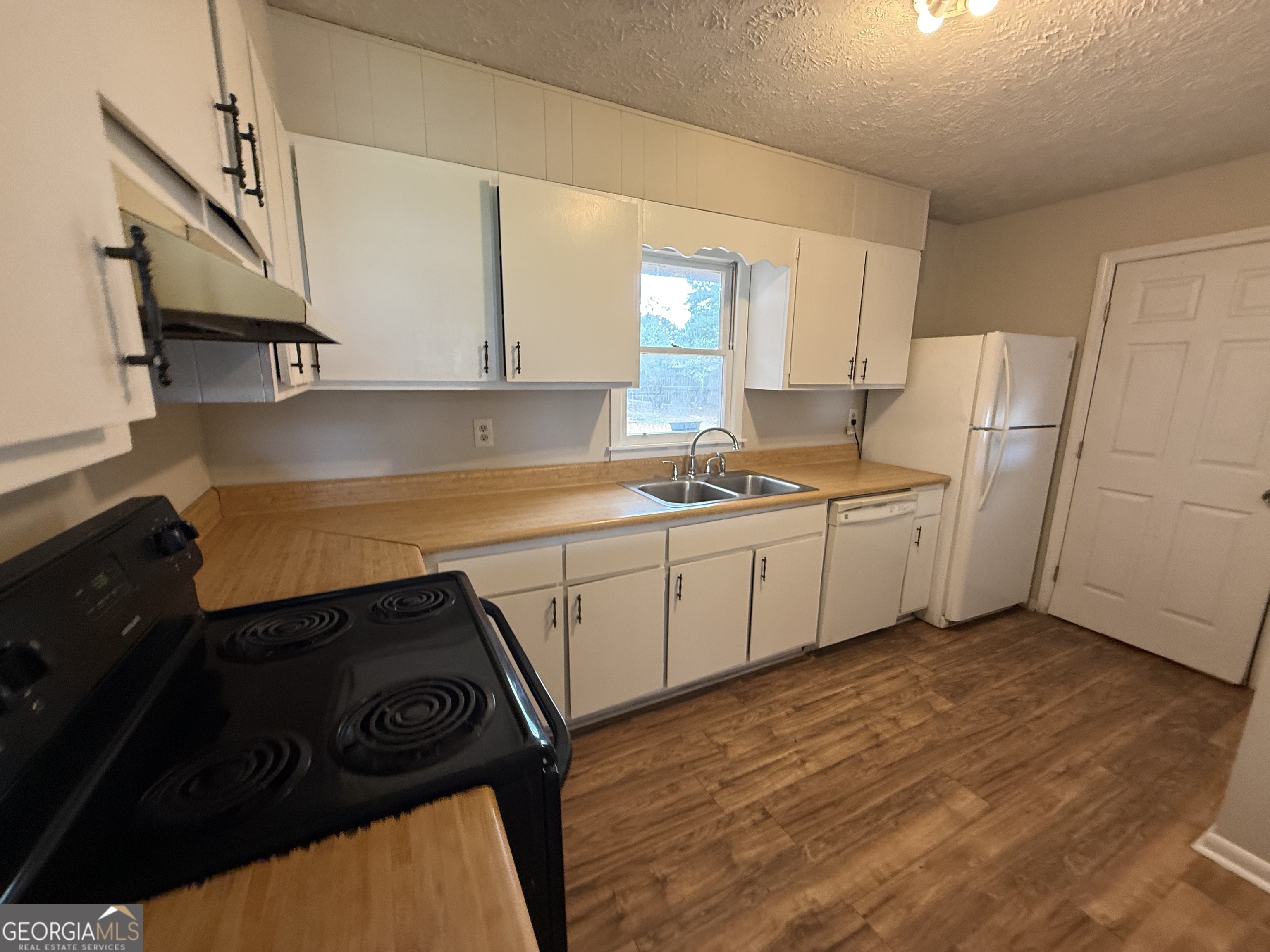 602 Hillcrest Parkway Property Photo 13