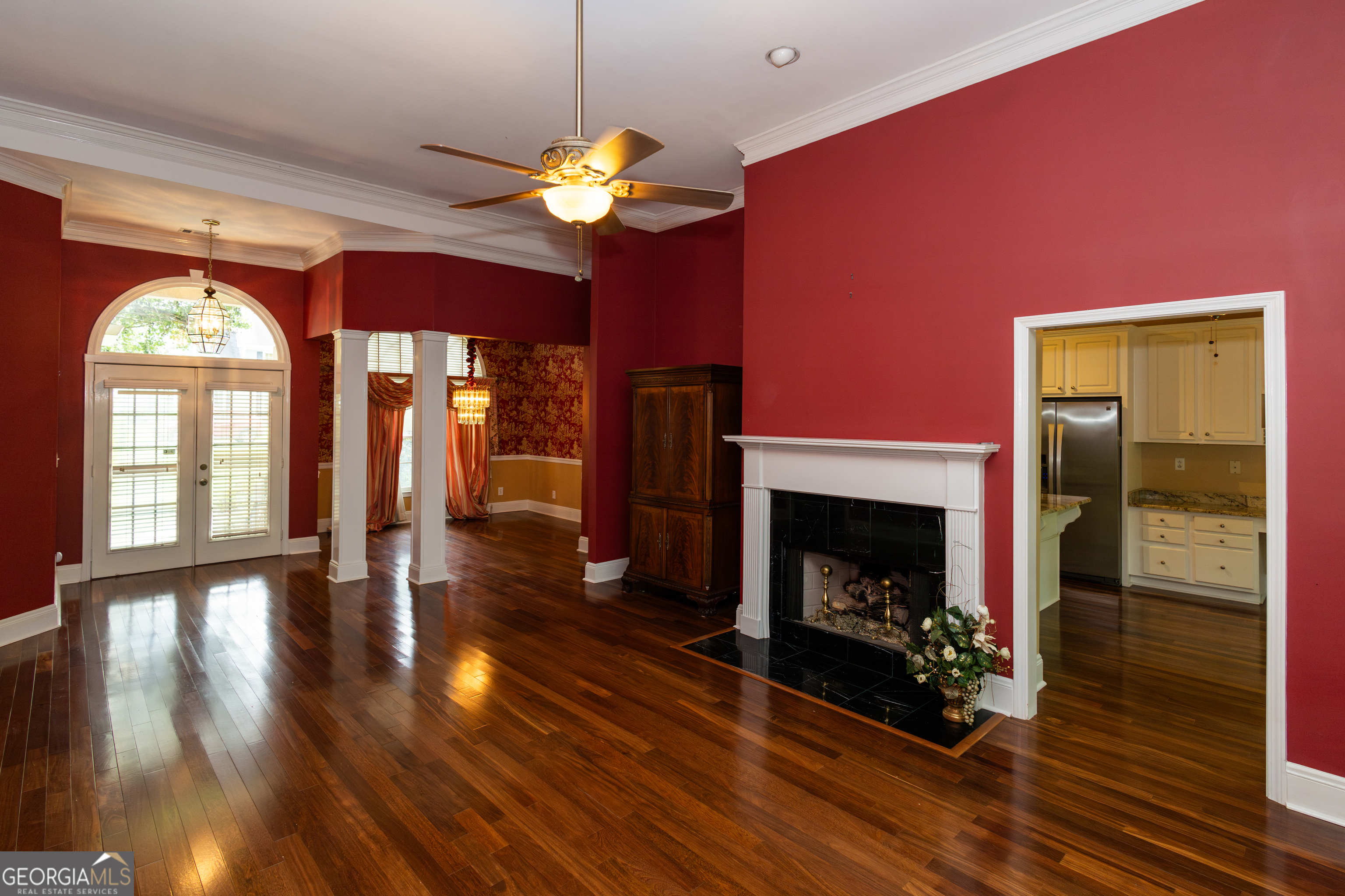 530 Brookside Drive Property Photo 6