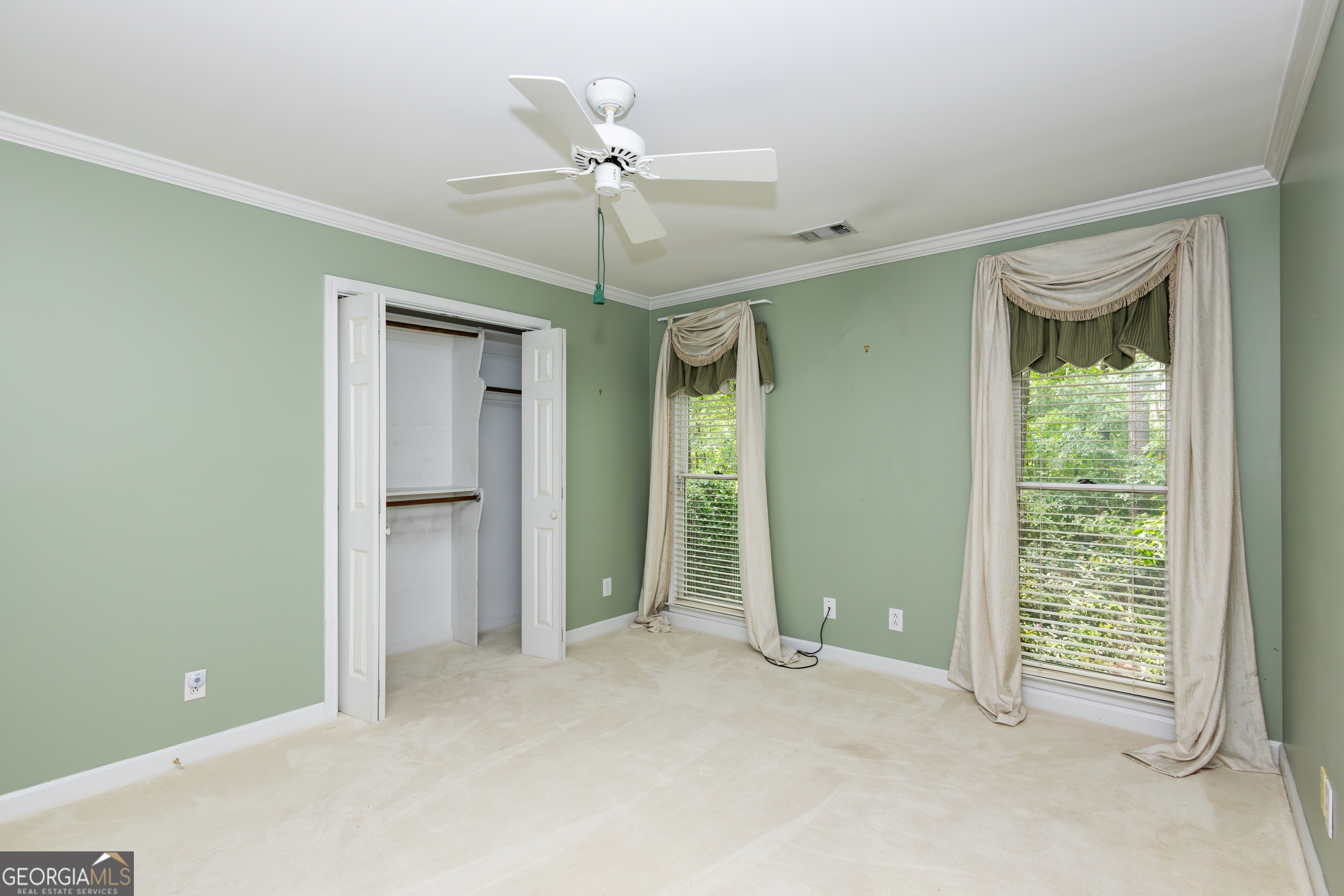 530 Brookside Drive Property Photo 11