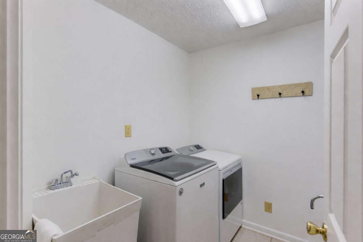 3314 Banks Mountain Drive Property Photo 32