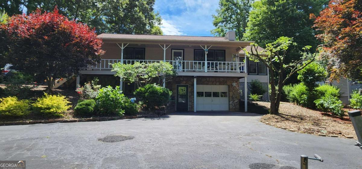 436 Long View Drive