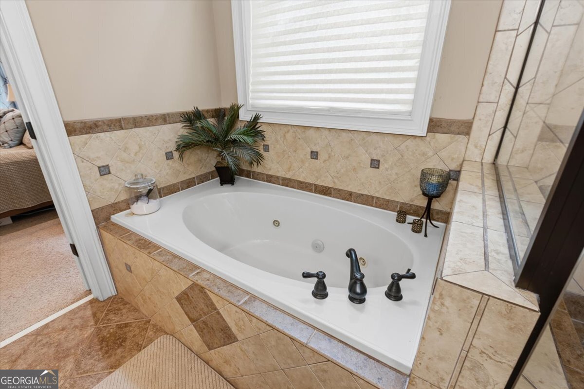 2930 Athens Highway Property Photo 15