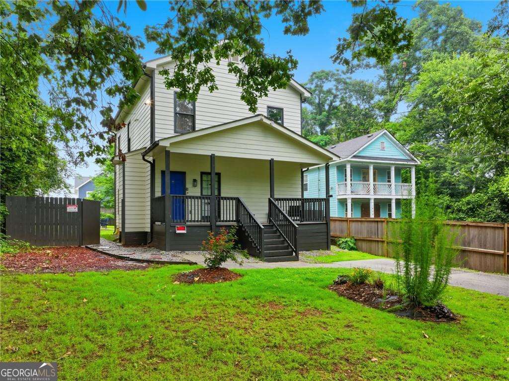 1806 Charleston Avenue Se Property Photo 3