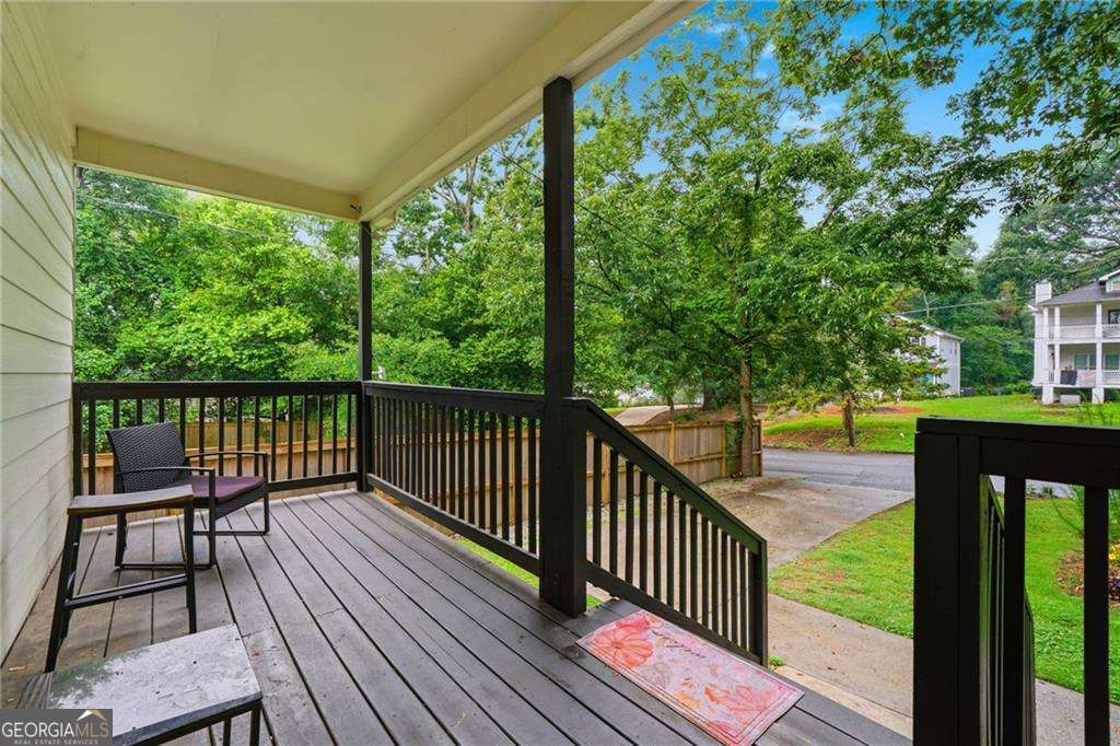 1806 Charleston Avenue Se Property Photo 6