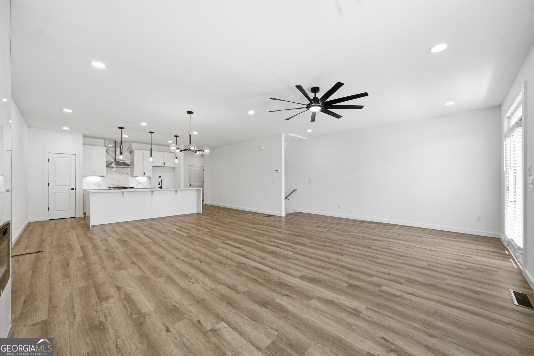 1066 Glen Opal Drive Property Photo 16