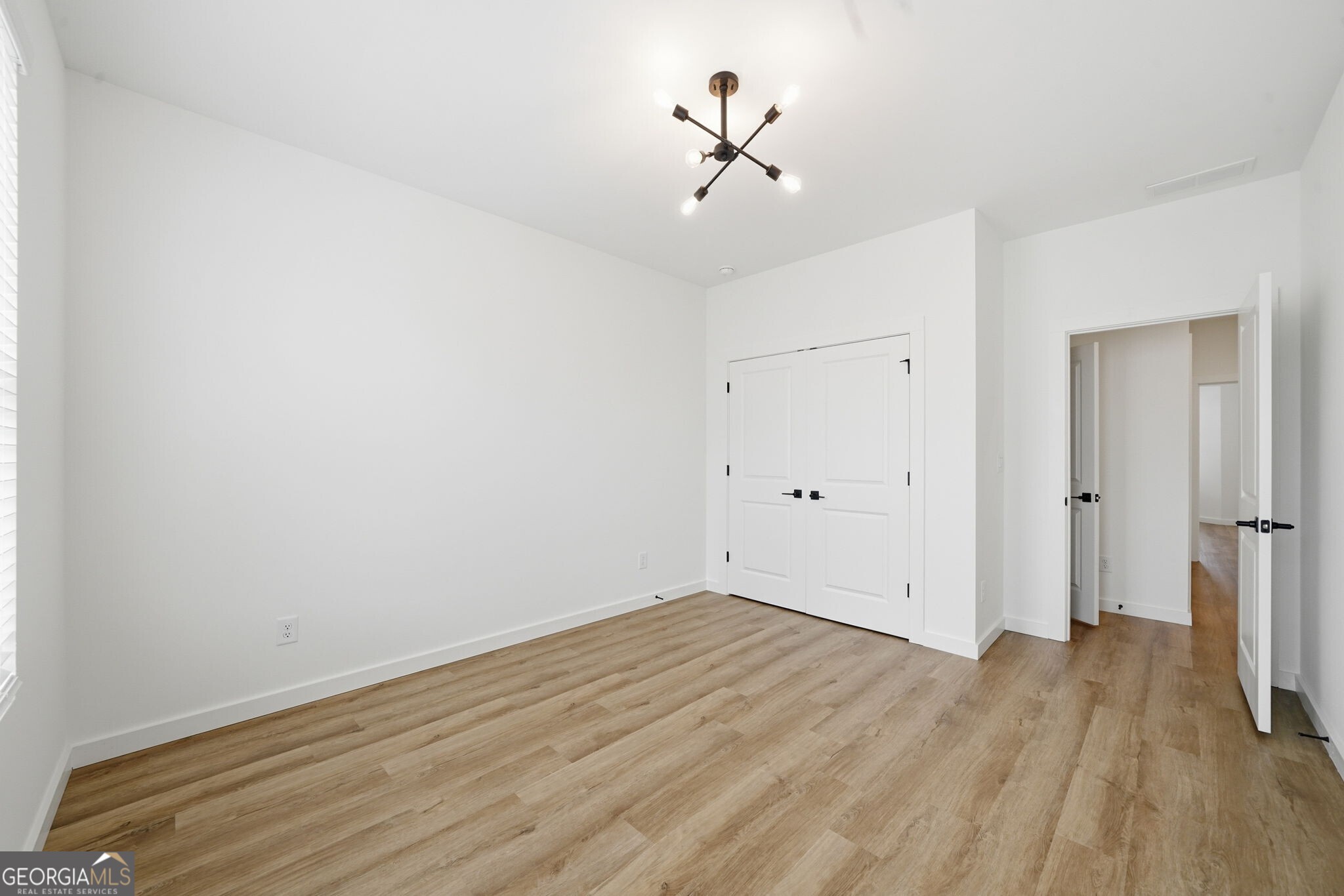 1066 Glen Opal Drive Property Photo 42