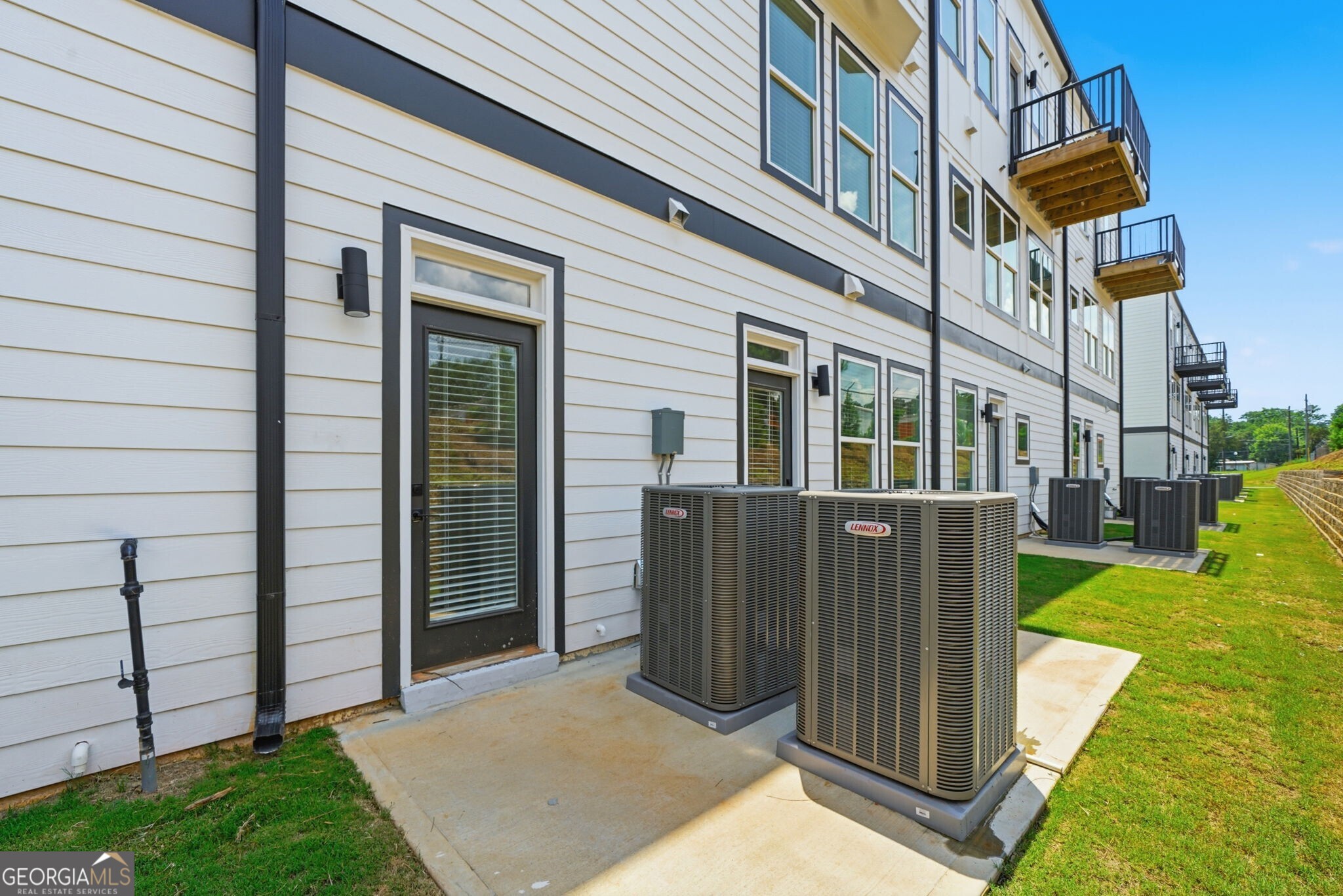 1066 Glen Opal Drive Property Photo 47