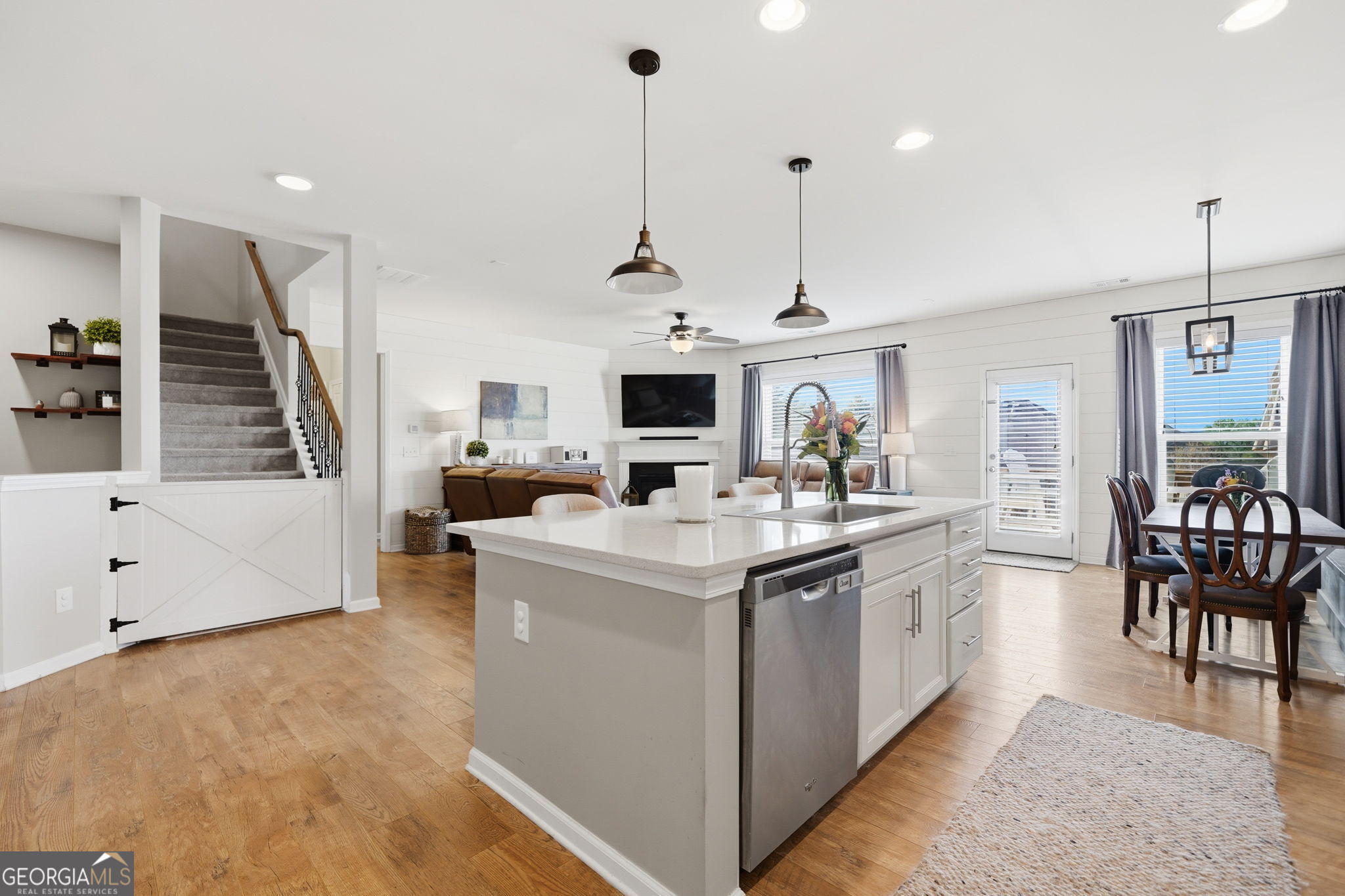 416 Timberleaf Road Property Photo 11
