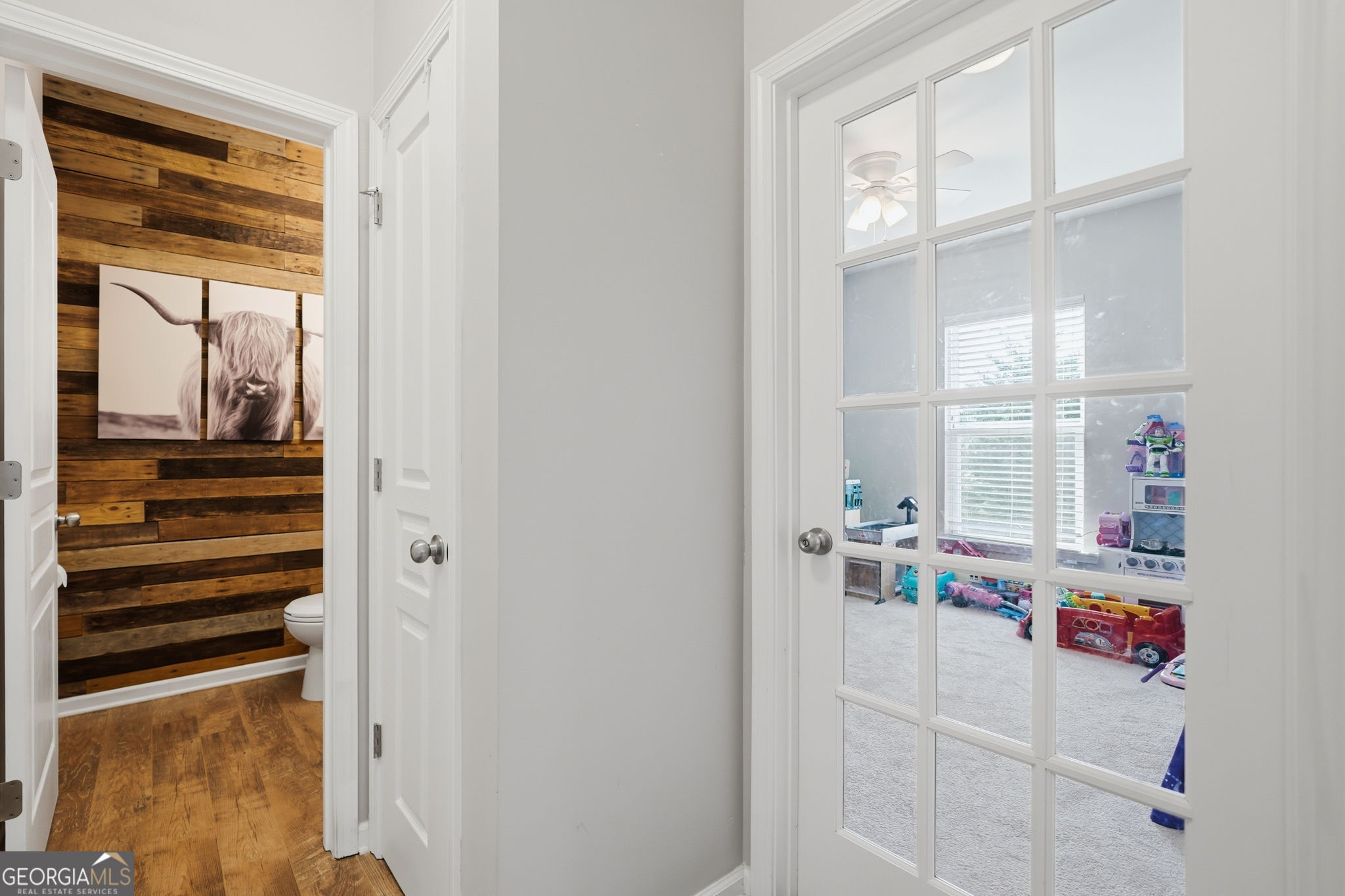416 Timberleaf Road Property Photo 18