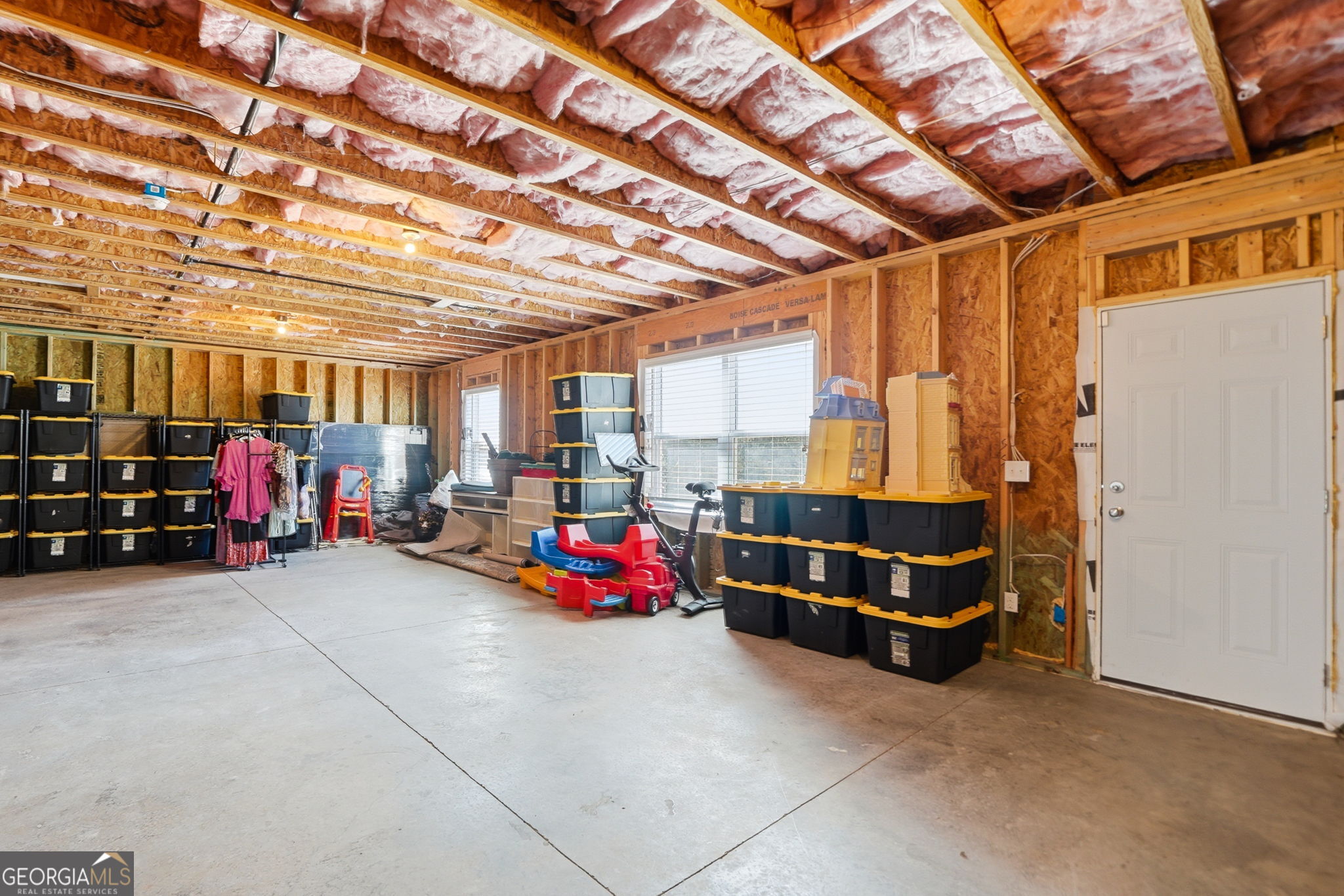416 Timberleaf Road Property Photo 32