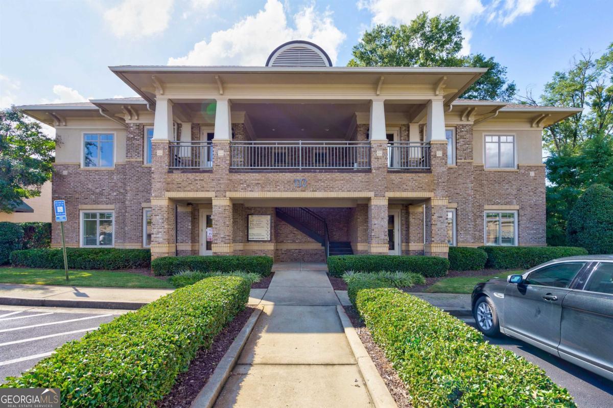 112 Harmony Crossing Suite 3 Property Photo 3