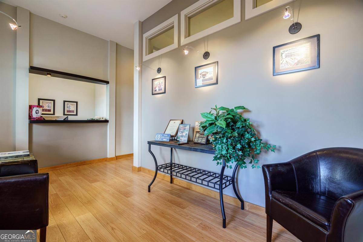112 Harmony Crossing Suite 3 Property Photo 6